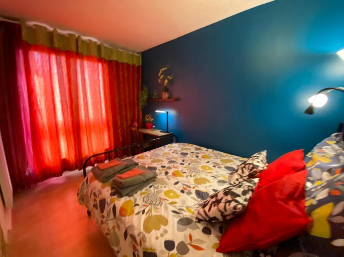 Appartement Meublé les Dômes du Parc à Clermont-Ferrand Chambre photo